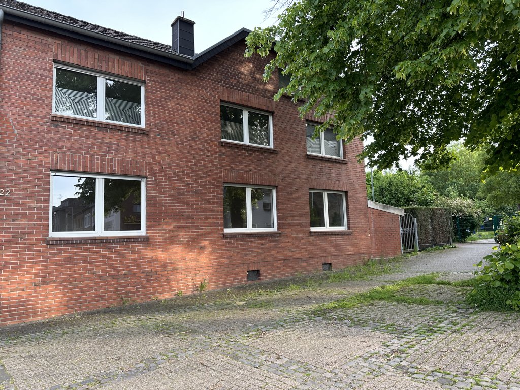 Mehrgenerationenhaus in Alsdorf-Schaufenberg über Immobilienmakler Koch zu verkaufen!