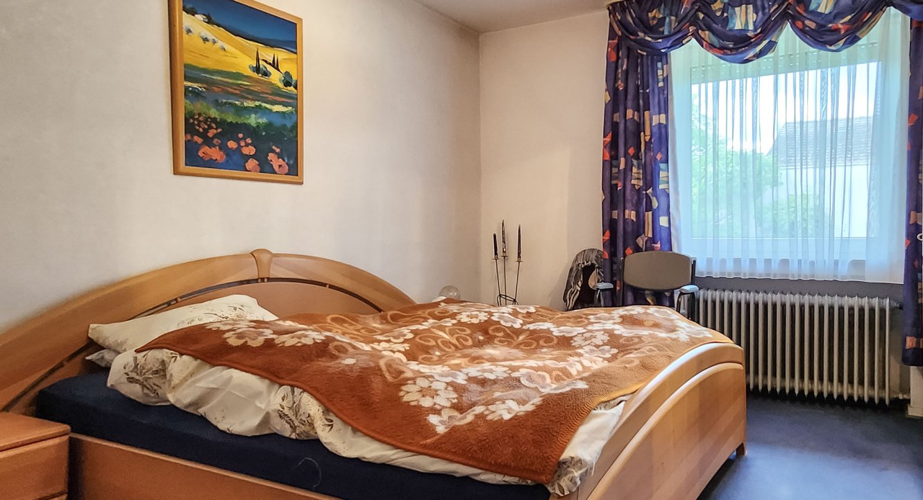 Schlafzimmer in Bungalow in Setterich über Makler Koch Immobilien zu verkaufen